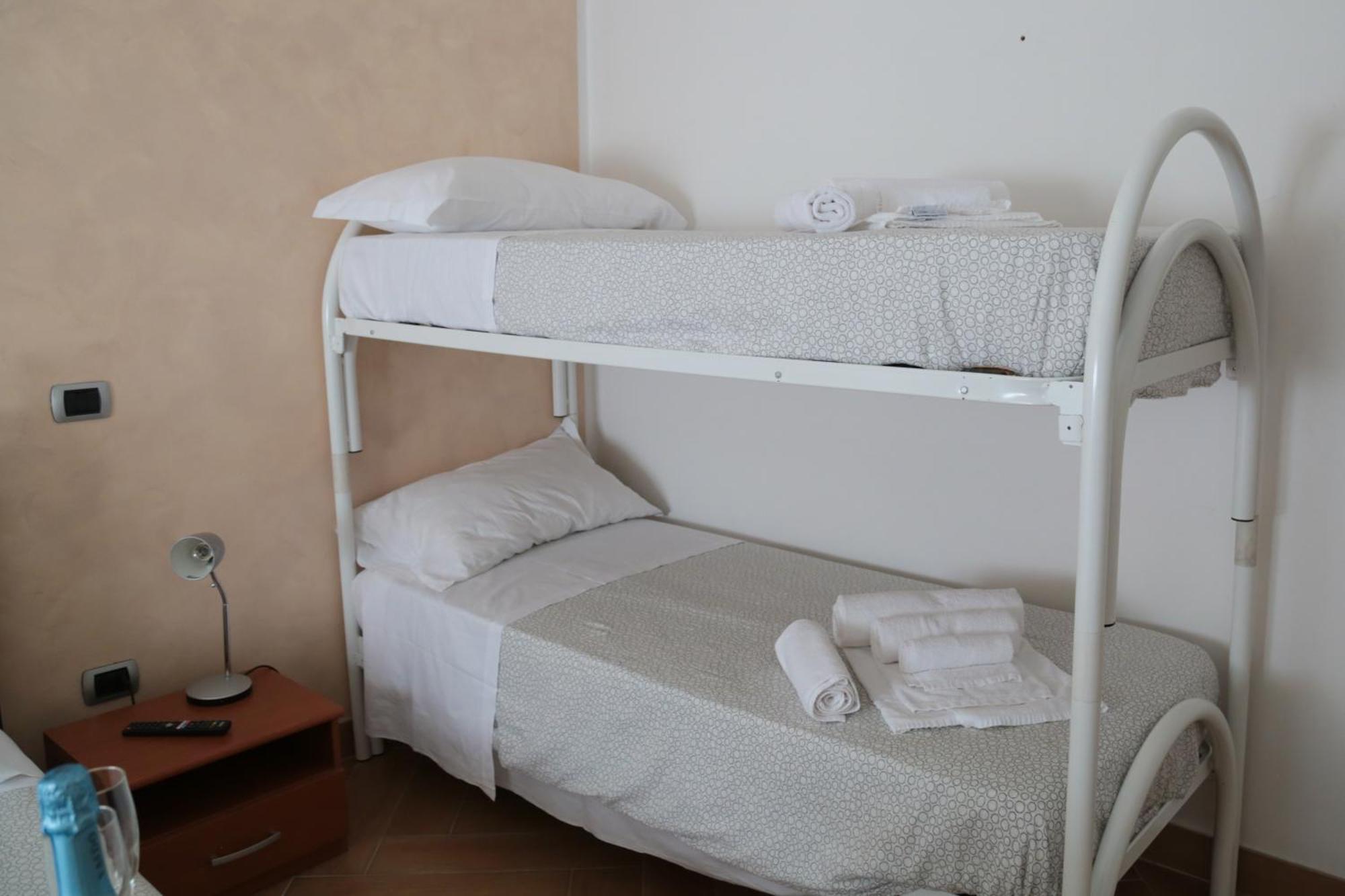Guest House Simonazzi Reggio Emilia Luaran gambar